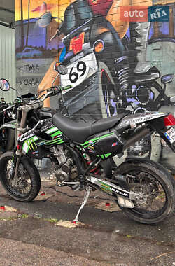 Мотоцикл Супермото (Motard) Kawasaki D-Tracker 2006 в Києві