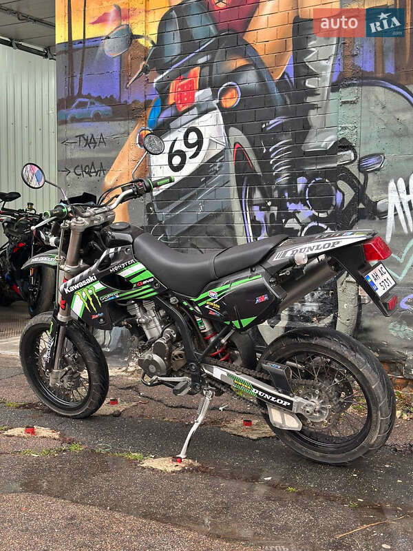 Мотоцикл Супермото (Motard) Kawasaki D-Tracker 2006 в Киеве