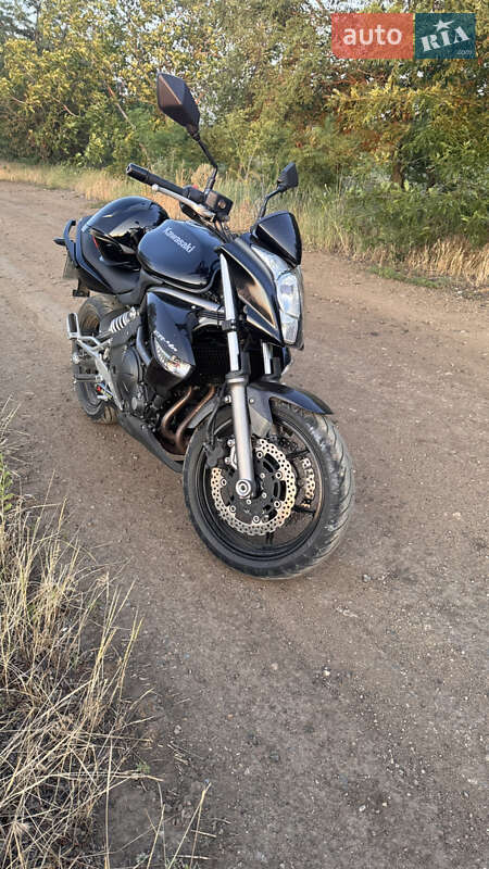 Мотоцикл Без обтекателей (Naked bike) Kawasaki ER-4N 2011 в 