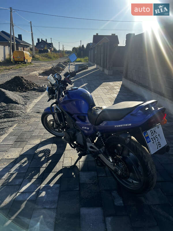 Мотоцикл Классік Kawasaki  ER 500 1999 в Рівному