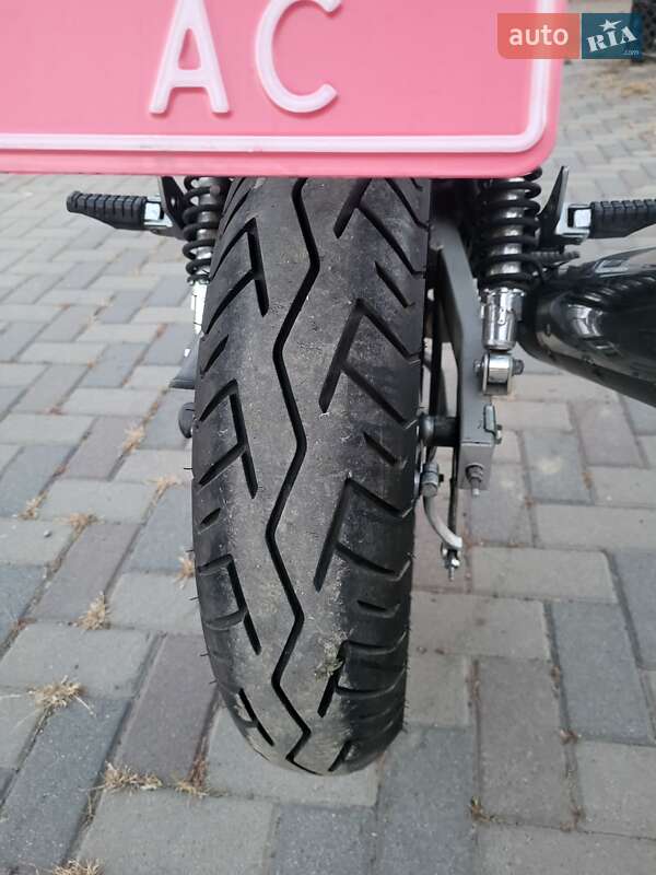 Мотоцикл Классик Kawasaki ER 500A 1999 в Нововолынске