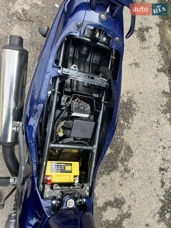 Мотоцикл Классик Kawasaki ER-5 1996 в Виннице