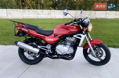 Мотоцикл Без обтекателей (Naked bike) Kawasaki ER-5 2000 в  фото 8 Мотоцикл Без обтекателей (Naked bike) Kawasaki ER-5 2000 в