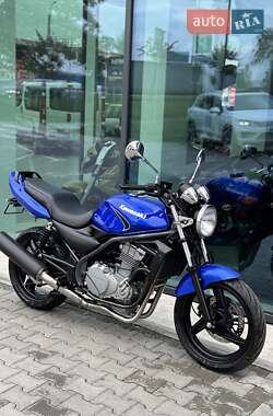 Мотоцикл Без обтекателей (Naked bike) Kawasaki ER-5 2006 в 