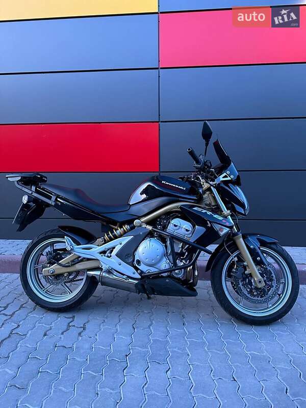 Мотоцикл Без обтекателей (Naked bike) Kawasaki ER 650 2006 в 