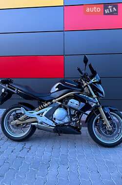 Мотоцикл Без обтекателей (Naked bike) Kawasaki ER 650 2006 в 
