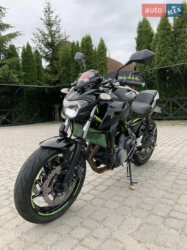 Мотоцикл Без обтікачів (Naked bike) Kawasaki ER 650 2017 в Трускавці фото 7 Мотоцикл Без обтікачів (Naked bike) Kawasaki ER 650 2017 в Трускавці