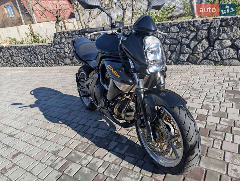 Спортбайк Kawasaki ER 650 2010 в Томашполе фото 5 Спортбайк Kawasaki ER 650 2010 в Томашполе