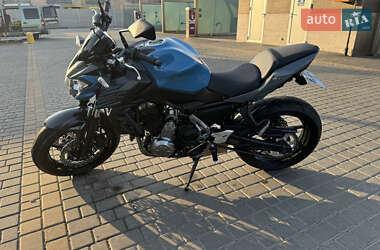 Мотоцикл Без обтекателей (Naked bike) Kawasaki ER 650 2018 в 