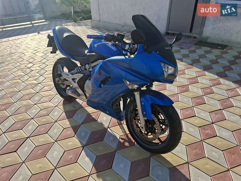 Мотоцикл Классик Kawasaki ER-6F 2007 в Александрие фото 2 Мотоцикл Классик Kawasaki ER-6F 2007 в Александрие