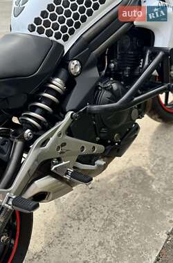 Мотоцикл Спорт-туризм Kawasaki ER-6N 2013 в 
