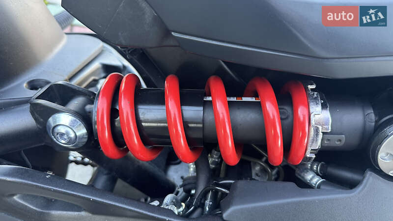 Спортбайк Kawasaki ER-6N 2016 в Ивано-Франковске