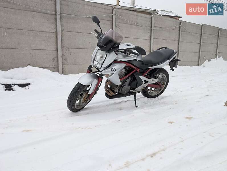 Мотоцикл Без обтекателей (Naked bike) Kawasaki ER-6N 2006 в Петропавловской Борщаговке фото 5 Мотоцикл Без обтекателей (Naked bike) Kawasaki ER-6N 2006 в Петропавловской Борщаговке