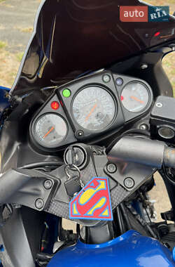 Спортбайк Kawasaki EX 250 2010 в 