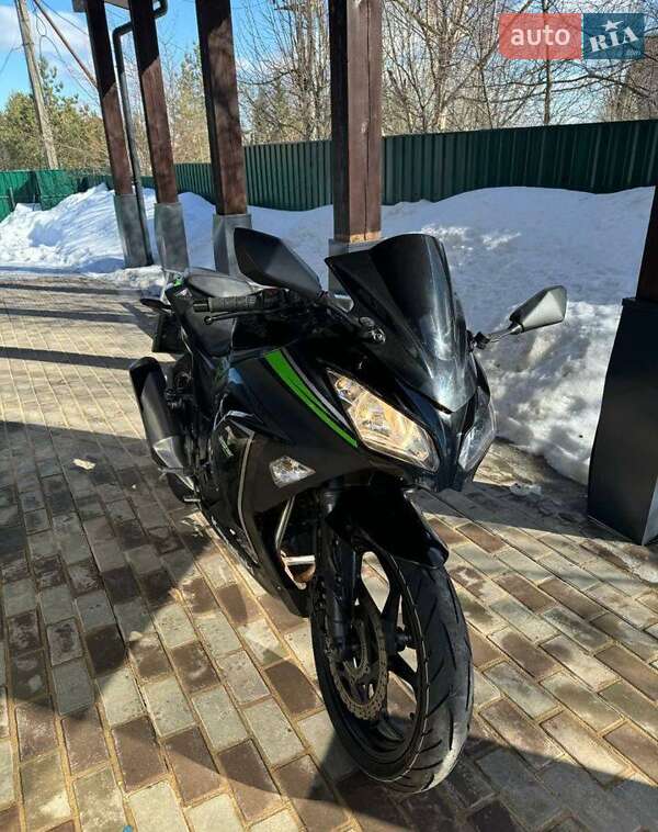 Спортбайк Kawasaki EX 300 2014 в Одессе