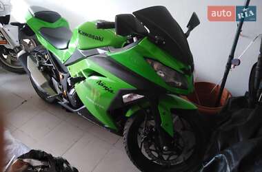 Спортбайк Kawasaki EX 300 2013 в Ізмаїлі