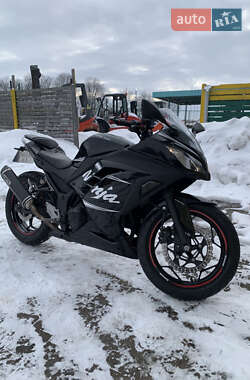 Спортбайк Kawasaki EX 300 2017 в Львове