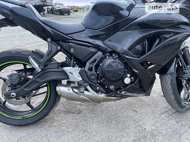 Мотоцикл Спорт-туризм Kawasaki EX 650 2018 в Броварах