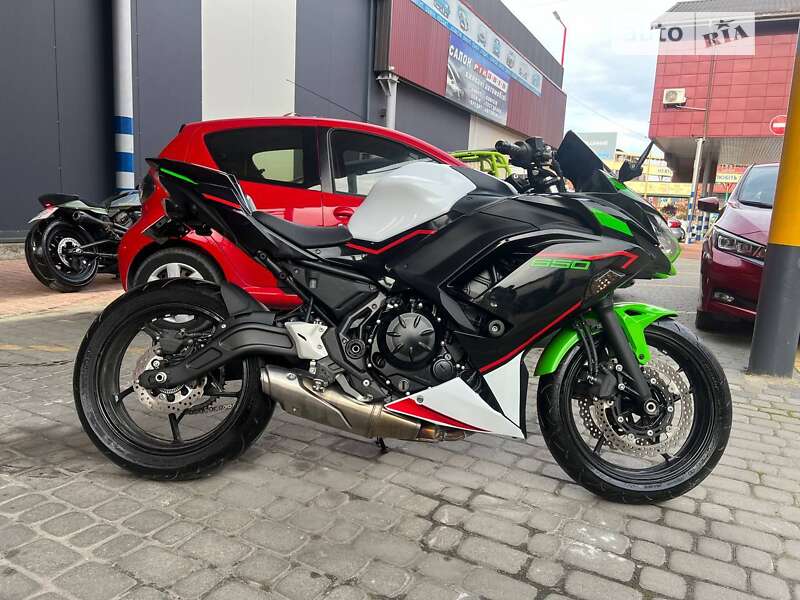 Спортбайк Kawasaki EX 650 2022 в Львове фото 3 Спортбайк Kawasaki EX 650 2022 в Львове