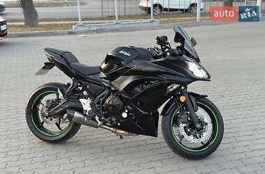 Мотоцикл Багатоцільовий (All-round) Kawasaki EX 650 2018 в 