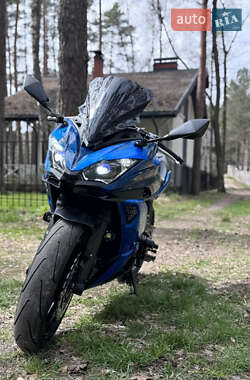 Спортбайк Kawasaki EX 650 2018 в 