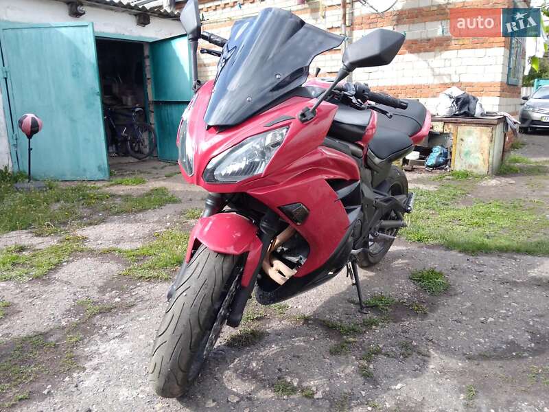 Спортбайк Kawasaki EX 650 2012 в Первомайську