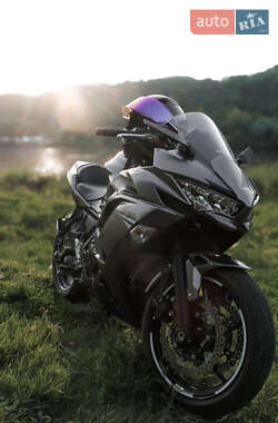 Спортбайк Kawasaki EX 650 2021 в Черновцах