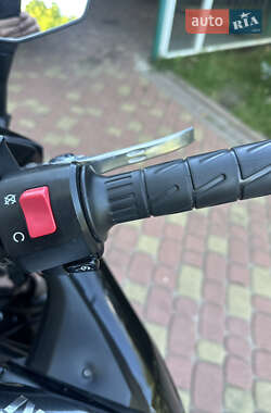 Спортбайк Kawasaki EX 650 2016 в 