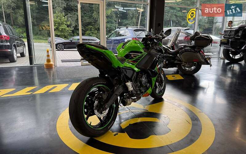 Мотоцикл Спорт-туризм Kawasaki EX 650 2020 в Чернівцях фото 5 Мотоцикл Спорт-туризм Kawasaki EX 650 2020 в Чернівцях