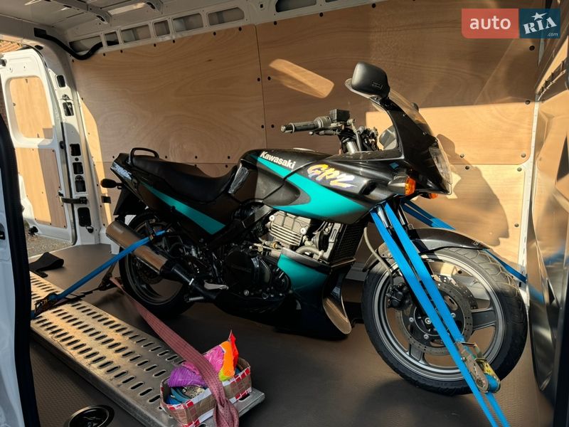 Мотоцикл Спорт-туризм Kawasaki GPZ 1999 в Киеве
