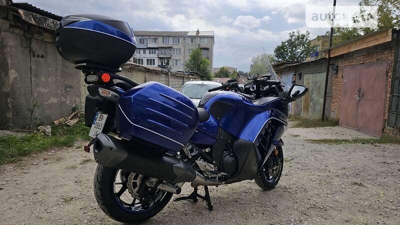 Мотоцикл Спорт-туризм Kawasaki GTR 1400 2017 в Каменец-Подольском