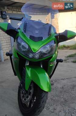 Мотоцикл Спорт-туризм Kawasaki GTR 1400 2011 в Павлограде