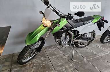 Мотоцикл Кросс Kawasaki KLX 250 2016 в Киеве