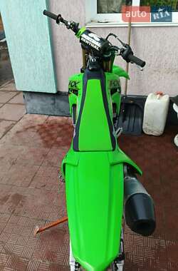 Мотоцикл Кросс Kawasaki KX 450F 2023 в 