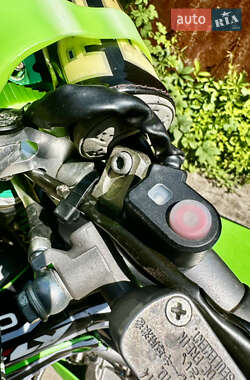 Мотоцикл Кросс Kawasaki KX 450F 2019 в 