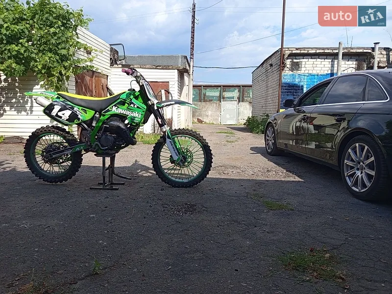 Kawasaki KX 1995