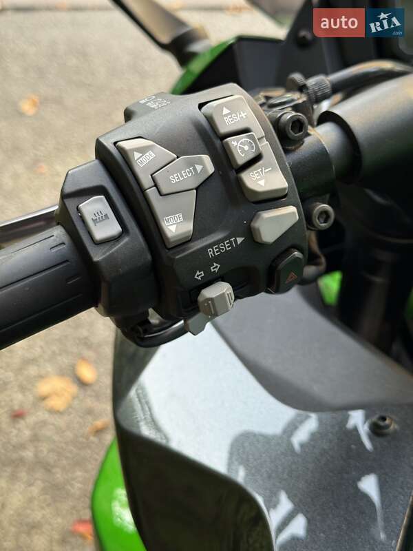 Мотоцикл Спорт-туризм Kawasaki Ninja 1000 SX 2020 в Києві фото 11 Мотоцикл Спорт-туризм Kawasaki Ninja 1000 SX 2020 в Києві