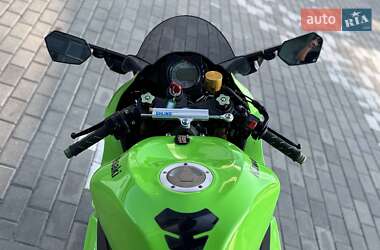 Спортбайк Kawasaki Ninja 1000 ZX-10R 2008 в 