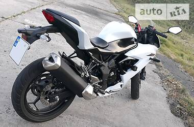 Спортбайк Kawasaki Ninja 250 2017 в Миргороді