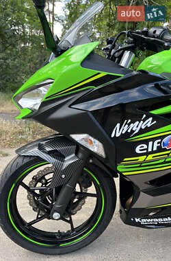 Спортбайк Kawasaki Ninja 250 2018 в 