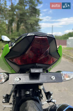 Спортбайк Kawasaki Ninja 250 2018 в 