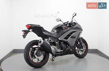 Спортбайк Kawasaki Ninja 250 2013 в 