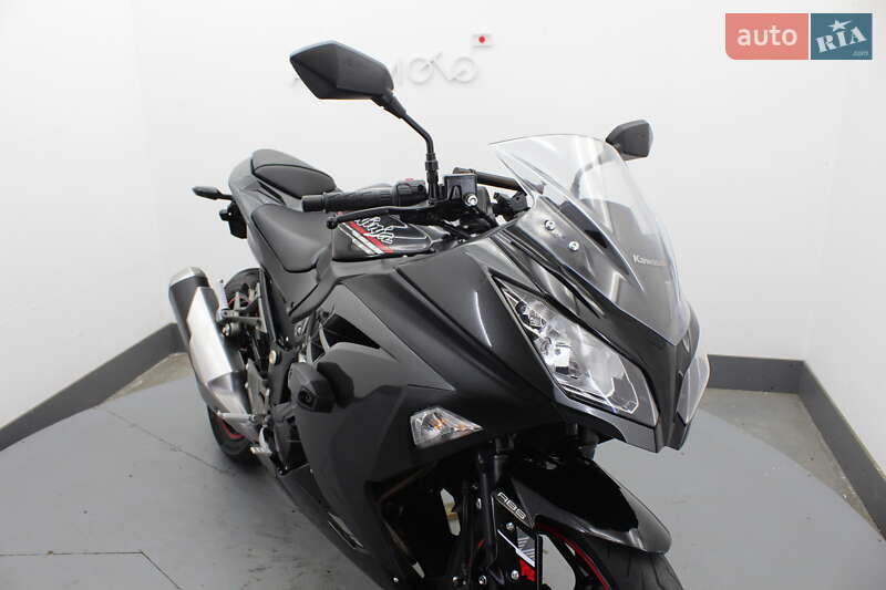 Спортбайк Kawasaki Ninja 250 2013 в Гнивани