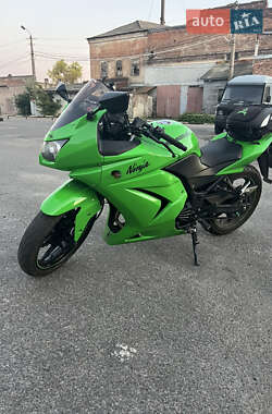 Мотоцикл Спорт-туризм Kawasaki Ninja 250 2009 в Чернігові