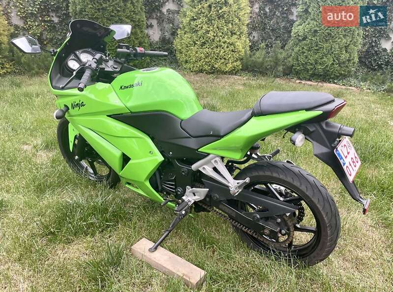 Мотоцикл Чоппер Kawasaki Ninja 250R 2013 в Луцке
