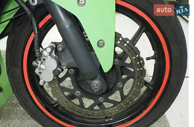 Мотоцикл Без обтікачів (Naked bike) Kawasaki Ninja 250R 2008 в 