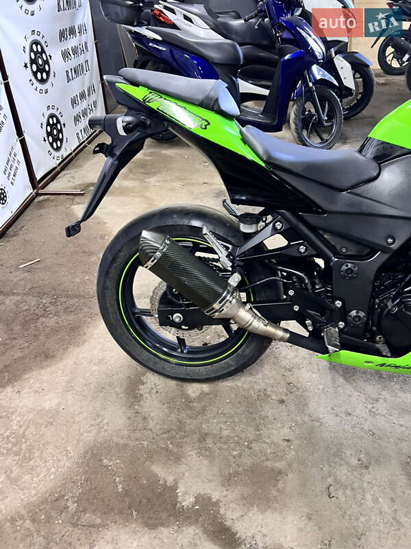 Мотоцикл Спорт-туризм Kawasaki Ninja 250R 2009 в Житомире