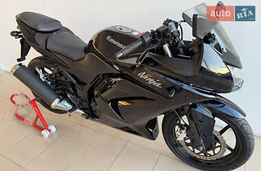Спортбайк Kawasaki Ninja 250R 2016 в 