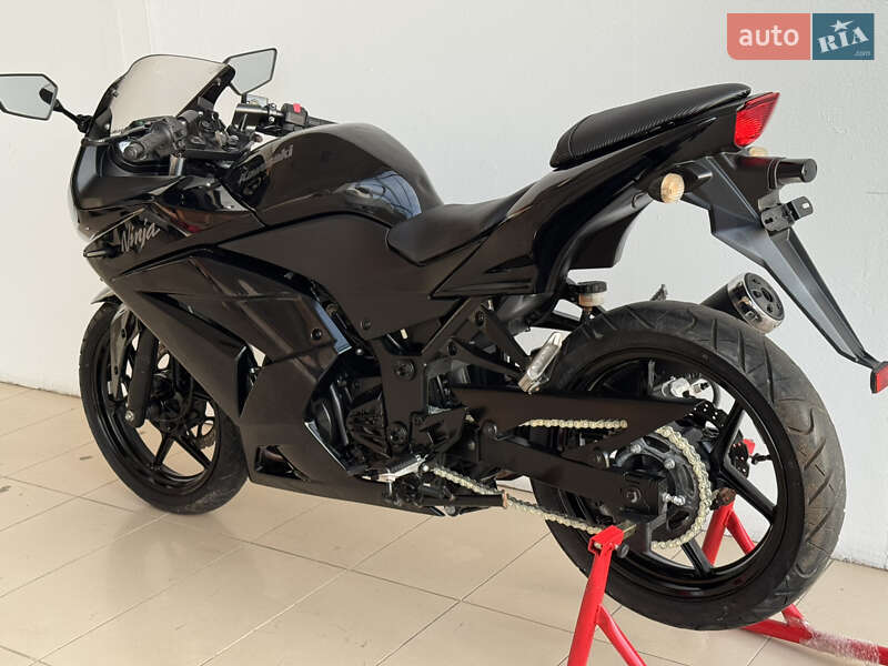 Спортбайк Kawasaki Ninja 250R 2016 в Киеве