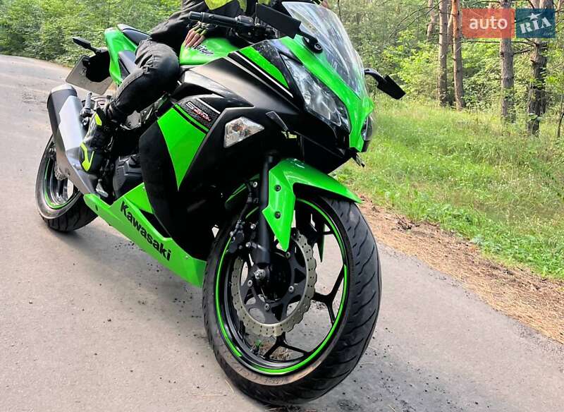 Мотоцикл Спорт-туризм Kawasaki Ninja 250R 2013 в Киеве